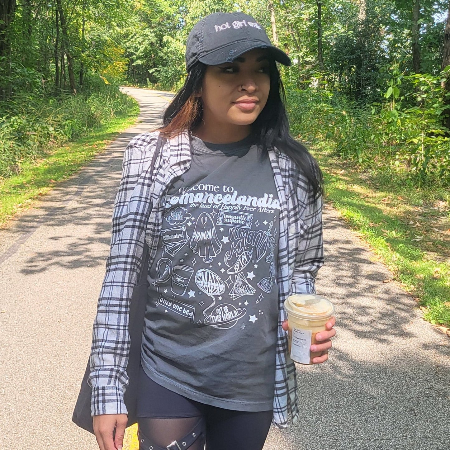 Romancelandia Babe T-Shirt