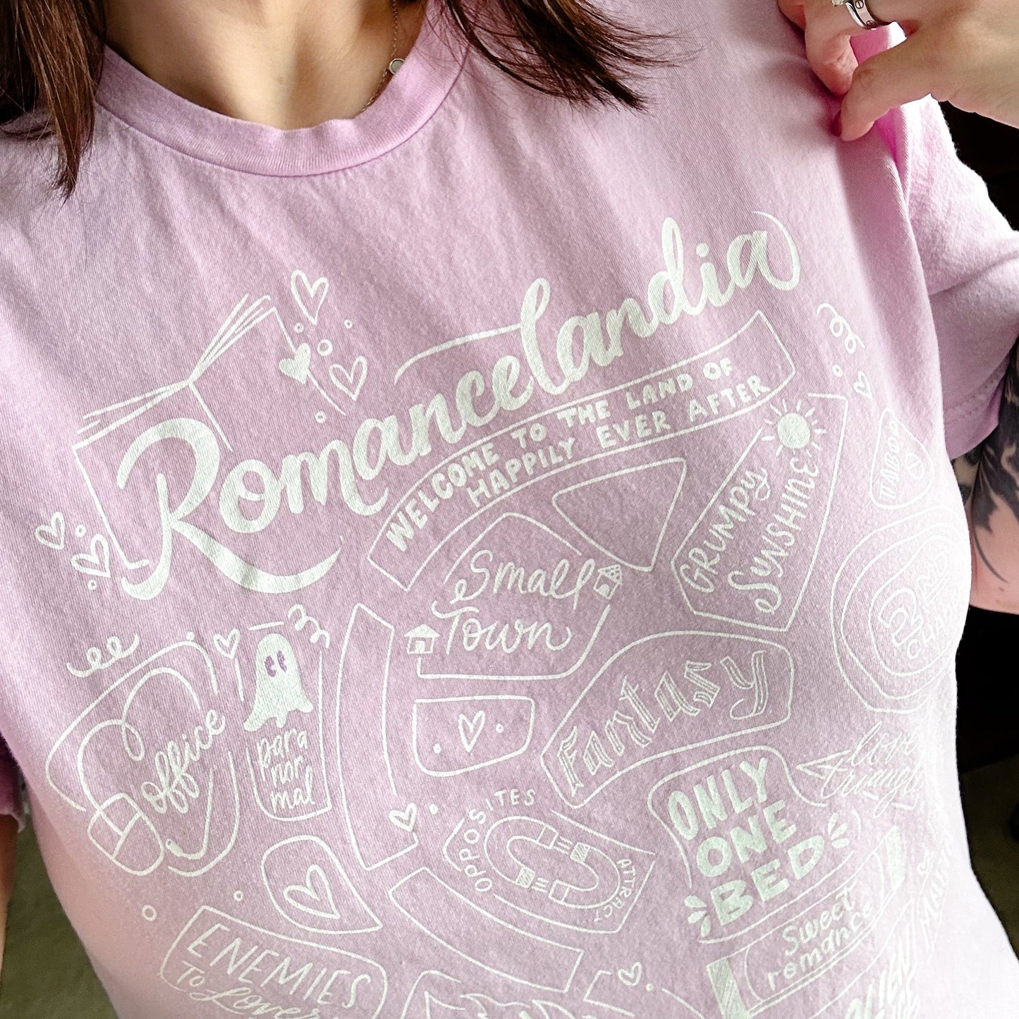 Romancelandia Cutie T-Shirt